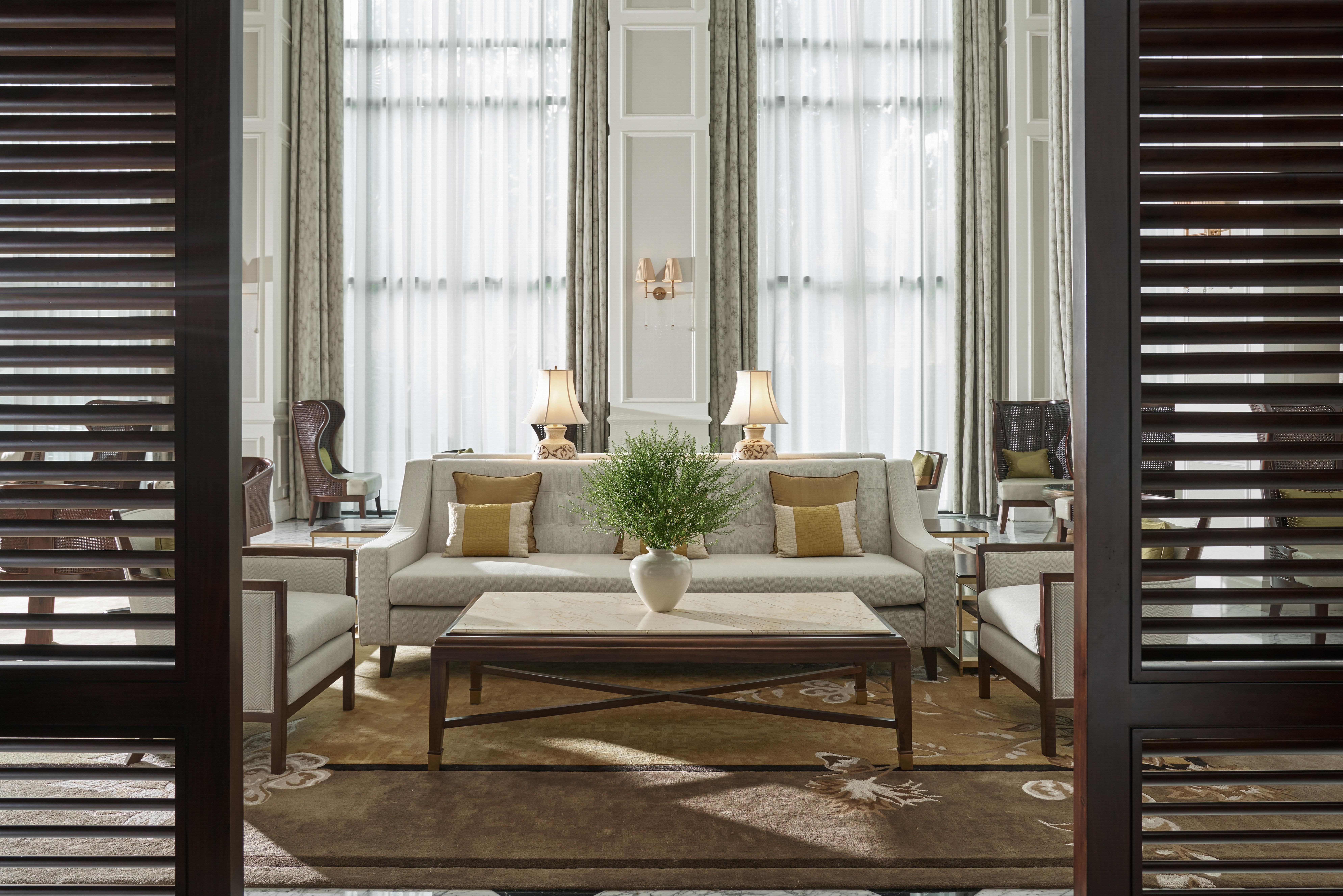 Mai House Saigon Hotel Thành Pho Ho Chí Minh Esterno foto The living room of a suite at The St. Regis Mumbai